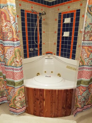 2 person Jacuzzi tub