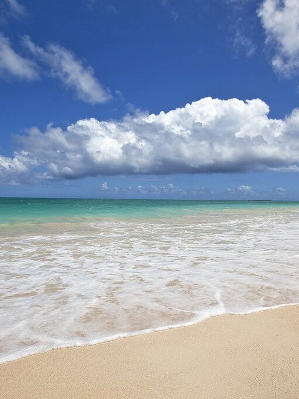 Across the street from world-famous Kailua Beach