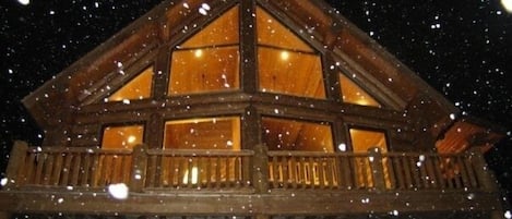 snowy snowy night