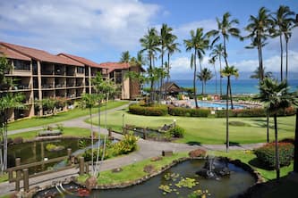 Fabulous Ocean View Condo, Near Kaanapali.