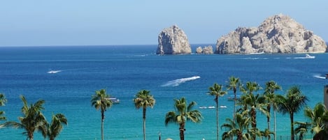 CENTER BALCONY VIEW OF BEACH AND ARCH