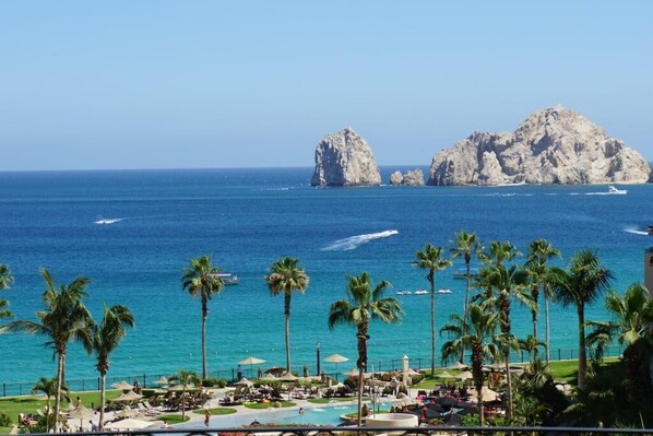 CENTER BALCONY VIEW OF BEACH AND ARCH