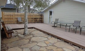 courtyard patio