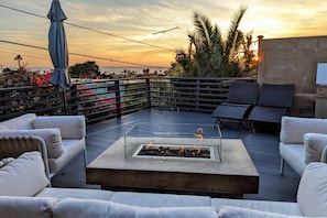 Enjoy great conversations and make great memories with family and friends
