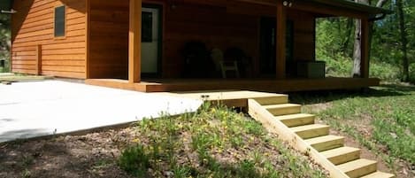 Front Porch and Steps to Fire Pit Area