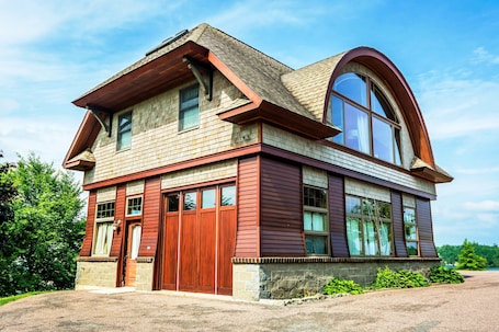 The Cottage