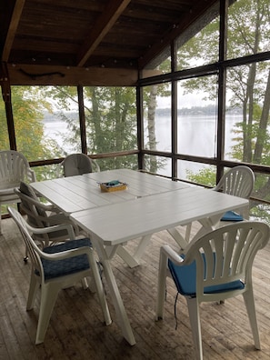 screened in porch