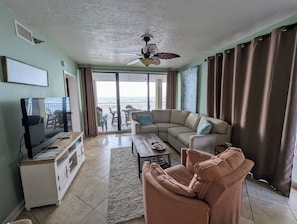 Beautiful view of the Gulf from main living area