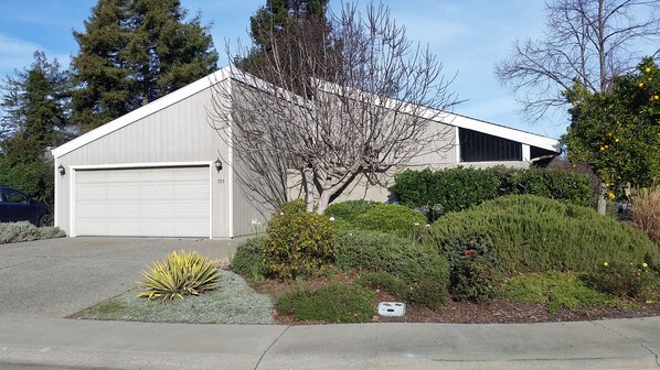 Spacious house with recently landscaped drought tolerant front and back yards.