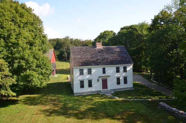 Historic home near New London, Mystic, Old Lyme, Casinos (Mohegan Sun, Foxwoods)
