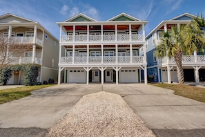 Front view of entire house