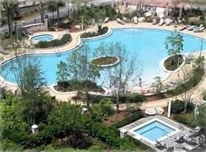Pool & Jacuzzis