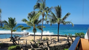 Spectacular View from the Lanai just 100 ft from the Ocean!