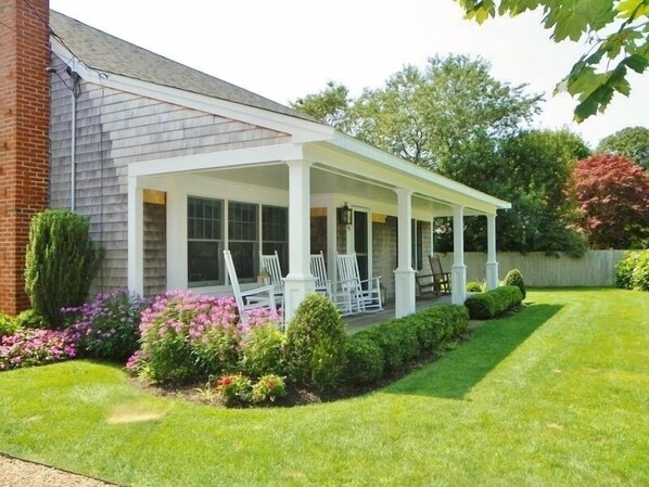 Perfect Summer Porch
