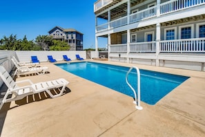Surf-or-Sound-Realty-320-Slaint-Pool-2