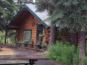 summer cabin view front door rental