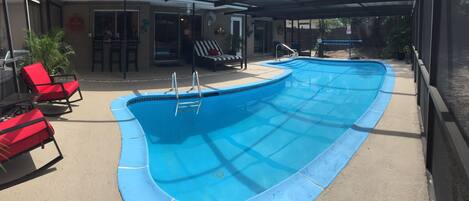 32ft Pool