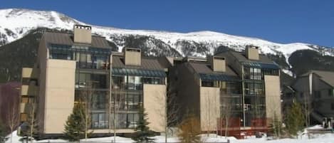 Welcome to your 'home away from home' at Copper Mountain!