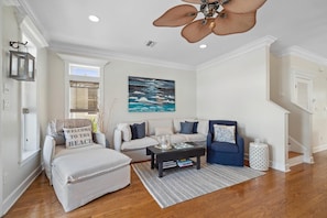 1st FL Living room