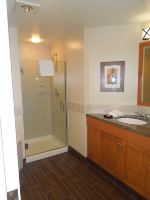 The Master bathroom has a jet bathtub and a separate shower.