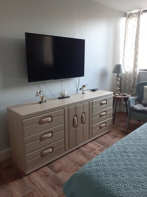 Master Bedroom 50" tv