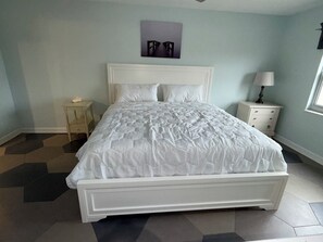 Brand new king size bed