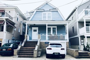 Front of Beach House  | 1 Car Driveway | 2 Street Parking Permits