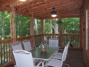 10 X 20 cedar screen porch, table for 6, 2 ceiling fans, Weber gas grill