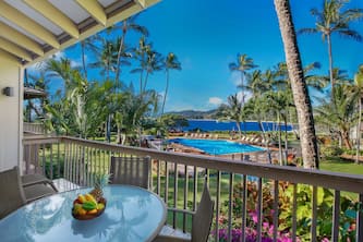 Lae Nani #124, Ocean Front, wonderful view, tastefully remodeled