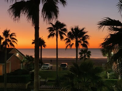 Spectacular beach view Condo at Babe's beach in resort style "The Dawn" Complex