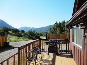 Relax at the bistro table, take in the mountain views while grilling