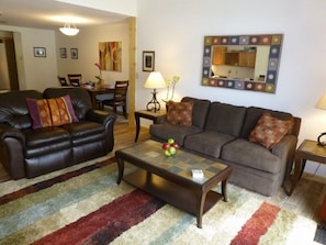 Living room, queen size sleeper sofa