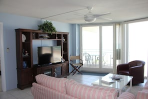 Great room with smart TV. Wireless WiFi