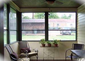 Screened-in Back Porch