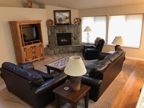 Great room living dining and kitchen