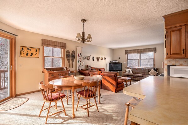Dining & Living Area