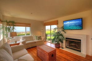 Awesome views, privacy. Grassy area for outdoor patio comfort! STR 21 1240