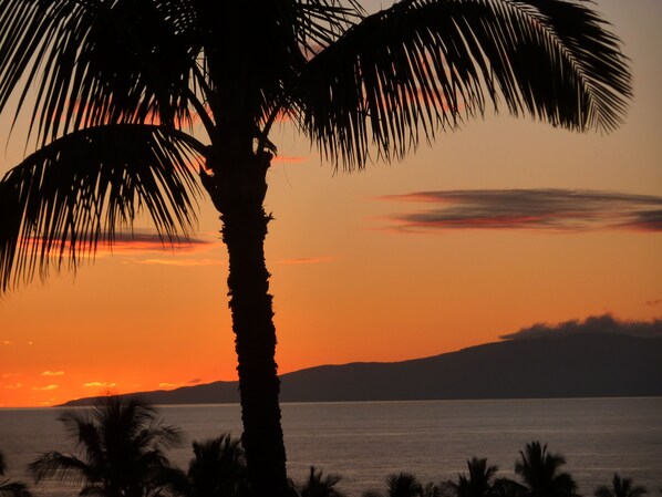 Tranquil end to a perfect Maui day