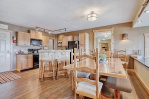 Open floor plan from kitchen to dining areas