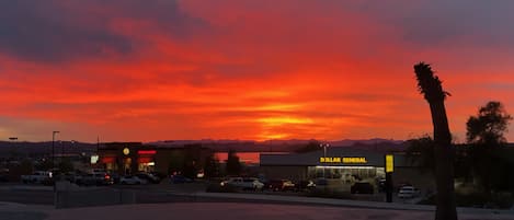 Amazing Havasu sunsets overlooking the lake right outside your front door!