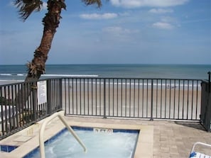 Oceanfront heated spa overlooking the World Famous Daytona Beach.
