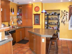 Gourmet Kitchen