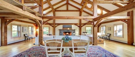 Sitting Room with fireplace