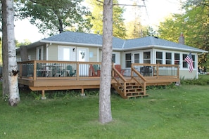 Large deck for panoramic views of the lake