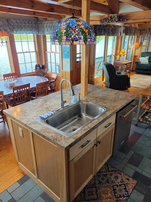 Kitchen Island With Dishwasher