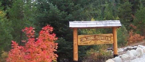 Welcome to Sunshine Mountain!