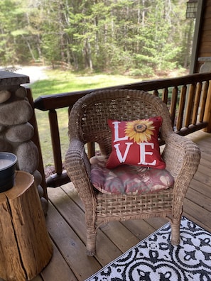 Front porch vibes!