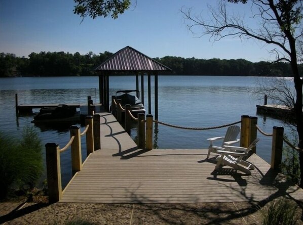 Deck & dock area overlooking the water