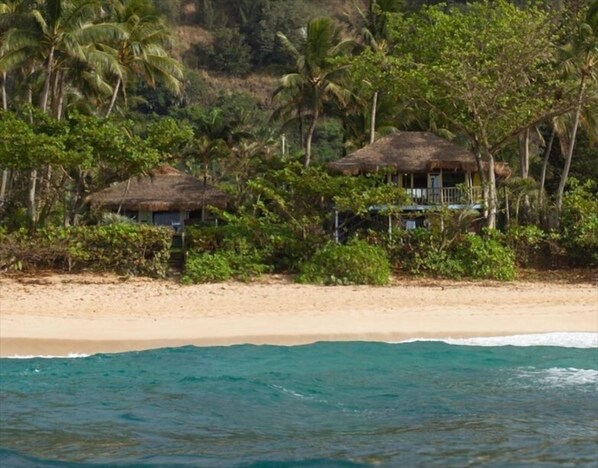 View of both Private Palaypa's.
See other ad for Big Palaypa  