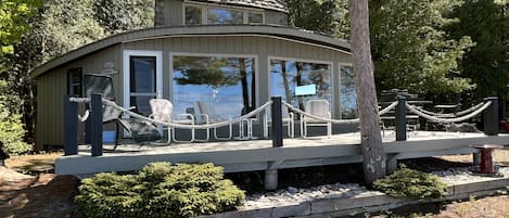 The Cabin on Cathead Bay